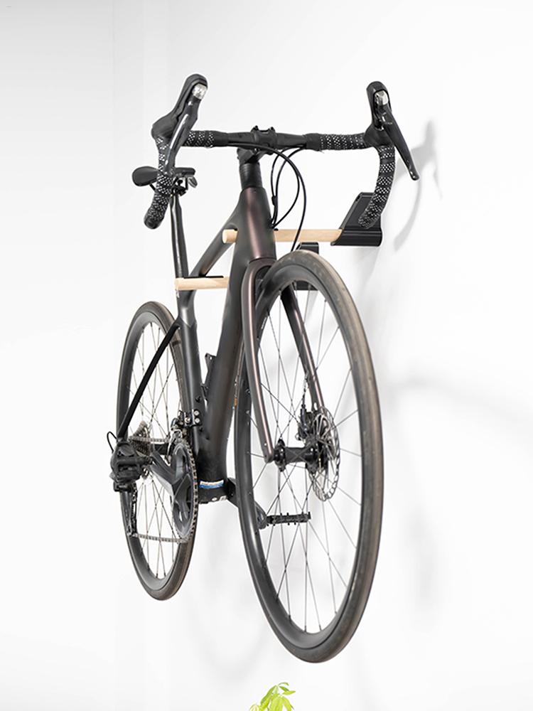 ที่แขวนจักรยานติดผนัง ชั้นวางจ - Cycling Gear Wall Mount บทวิจารณ์และราคา